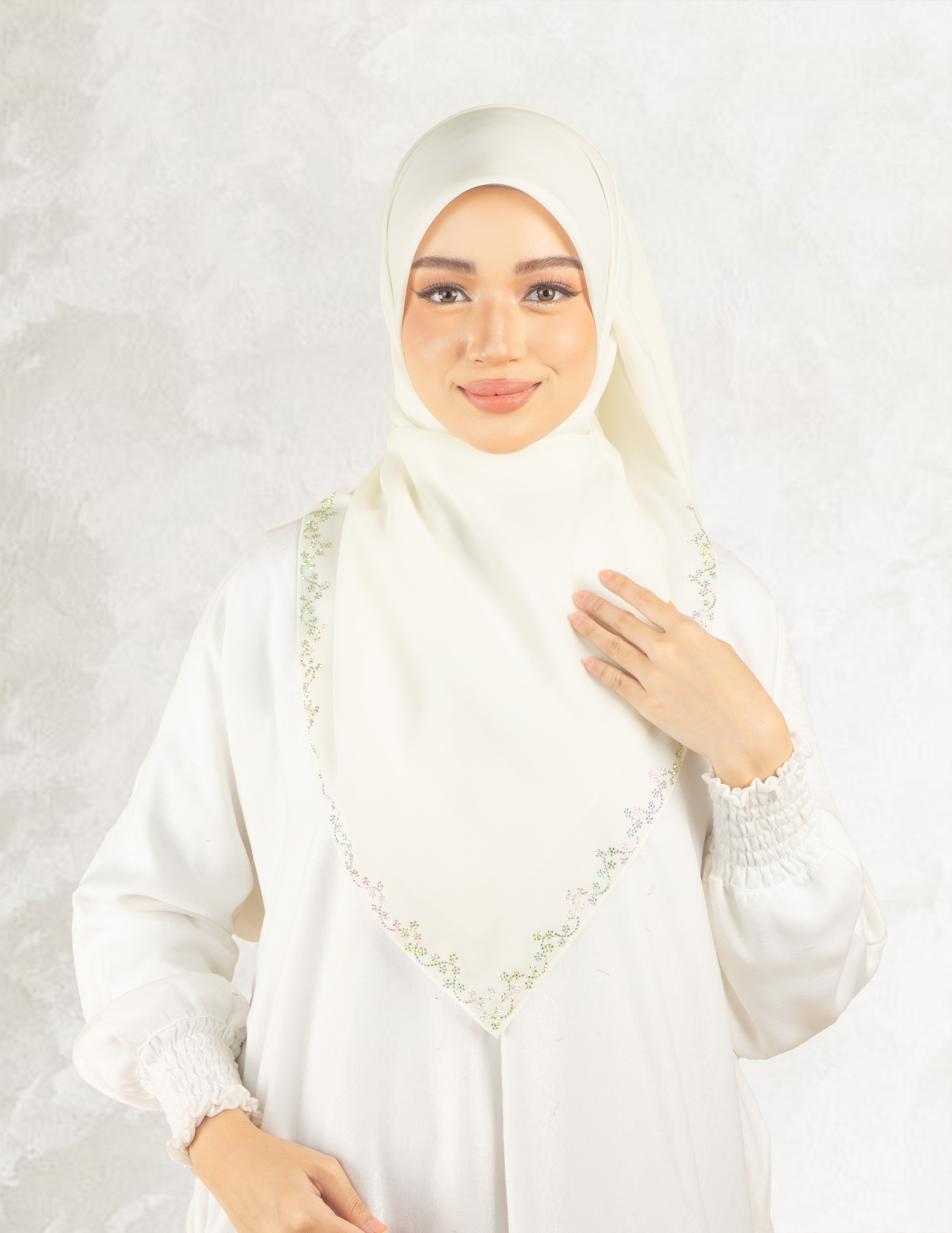 BAWAL RATU - RAT01 (OFFWHITE)