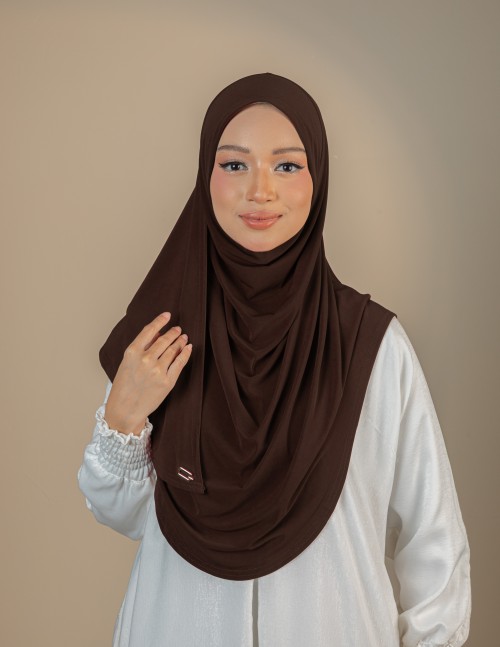 NISHA PLAIN : NIS16 (RICH BROWN)