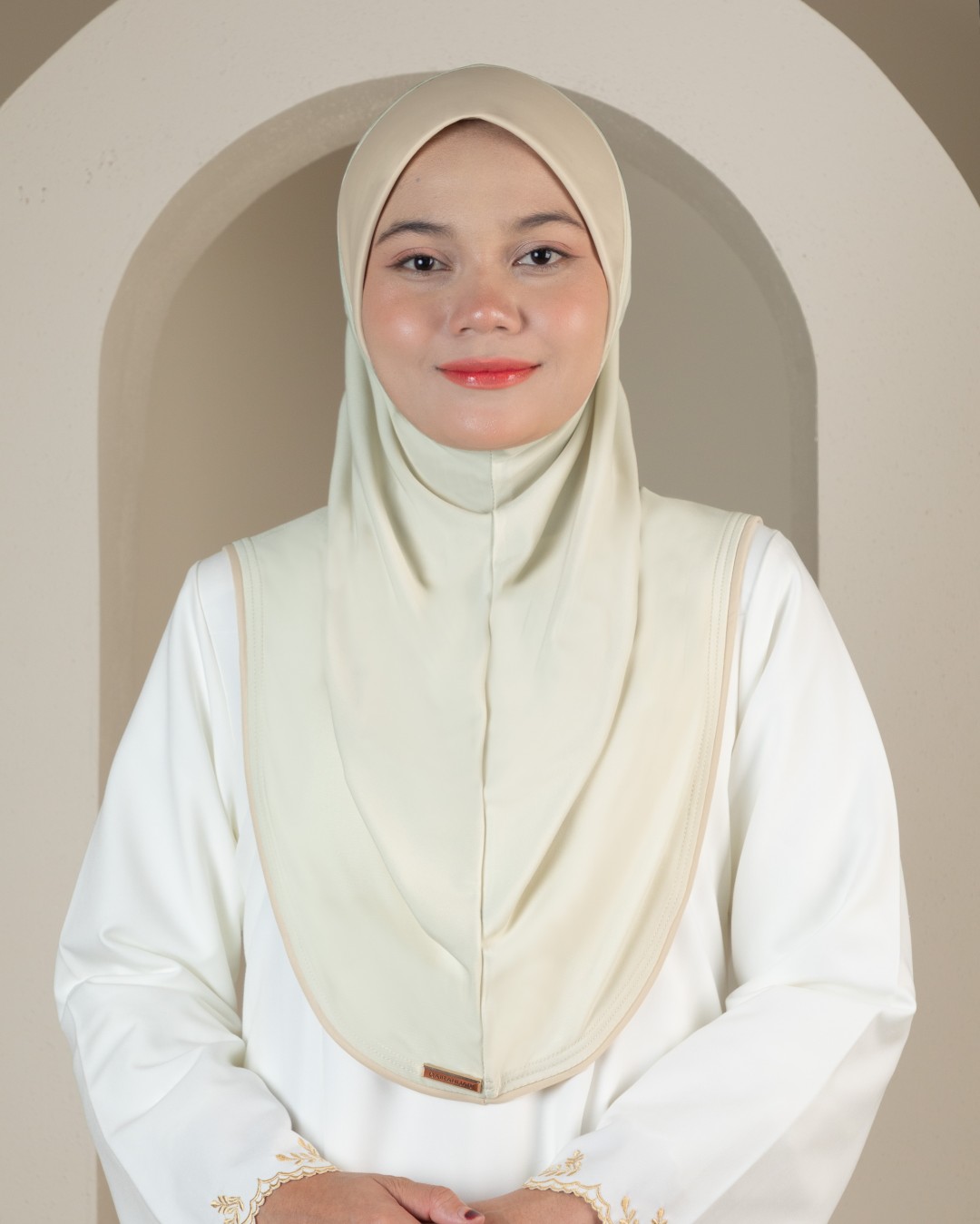 AZURA PLAIN SLIM CUT - ASP36 (CREAMPUFF)