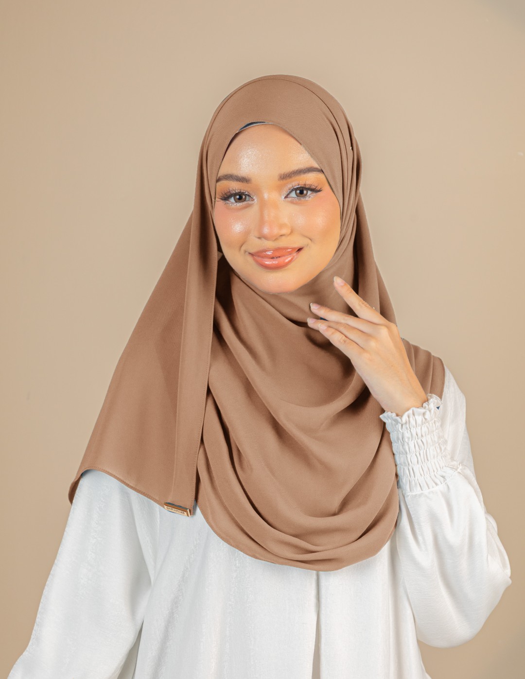 QAIRA BASIC - QB89 (MILK TEA)