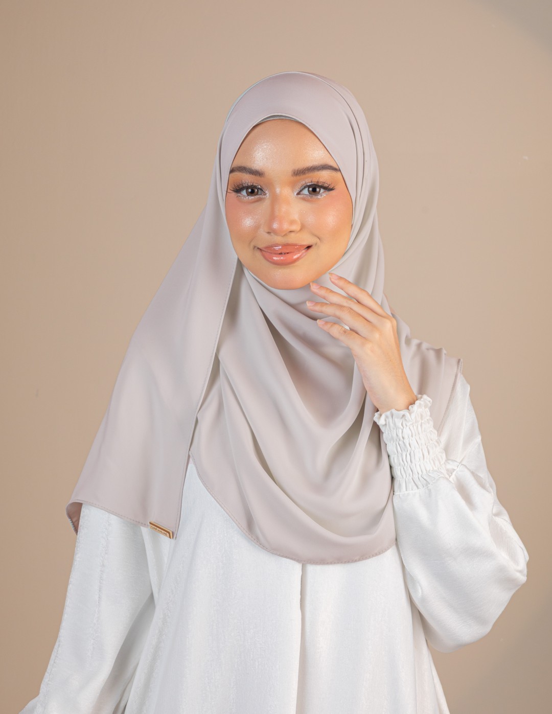 QAIRA BASIC - QB95 (ILIGHT KHAKI)