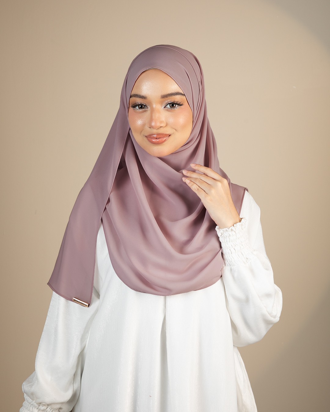 QAIRA BASIC - QB106 (MILO BROWN)