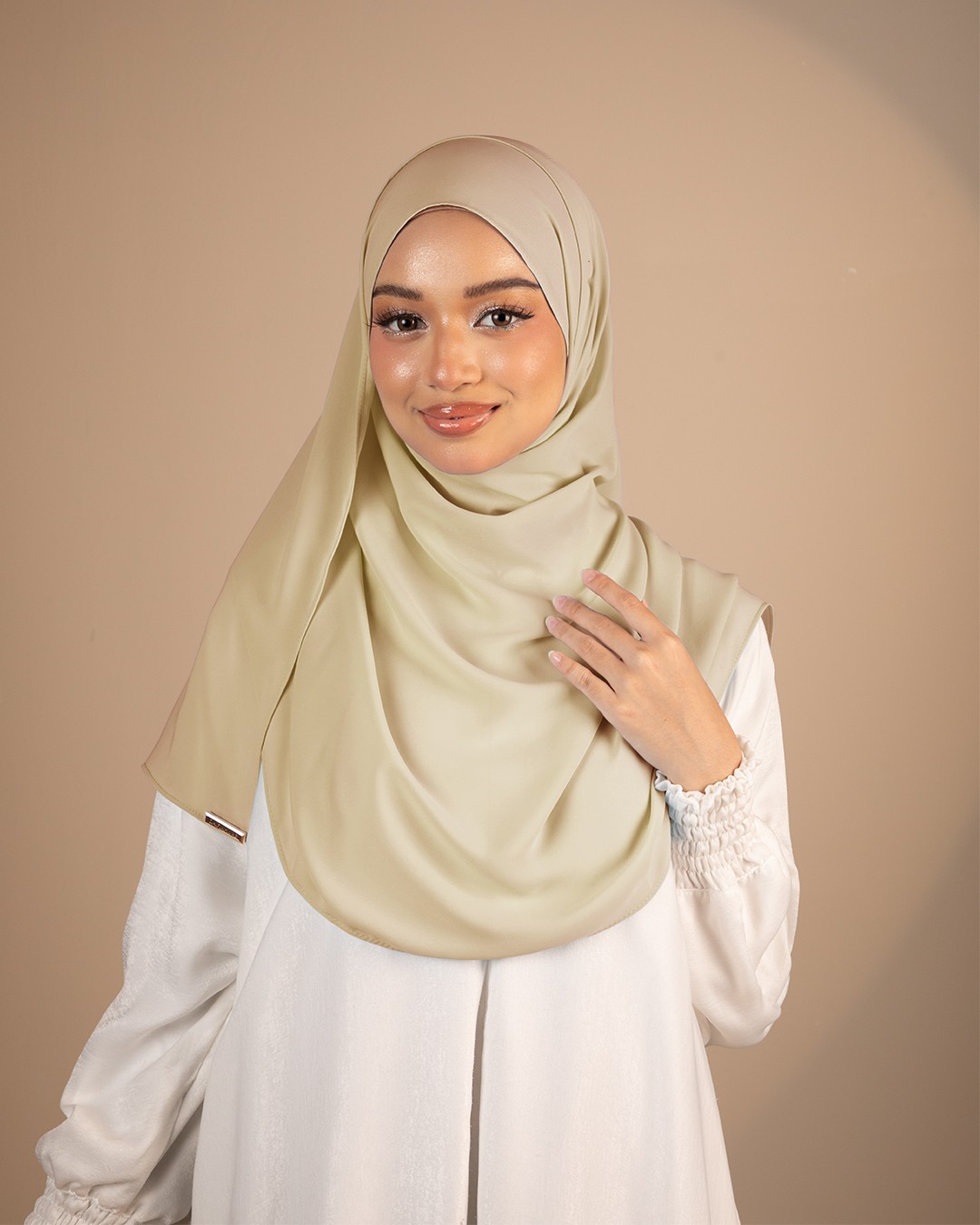 QAIRA BASIC - QB107 (MILK TEA)