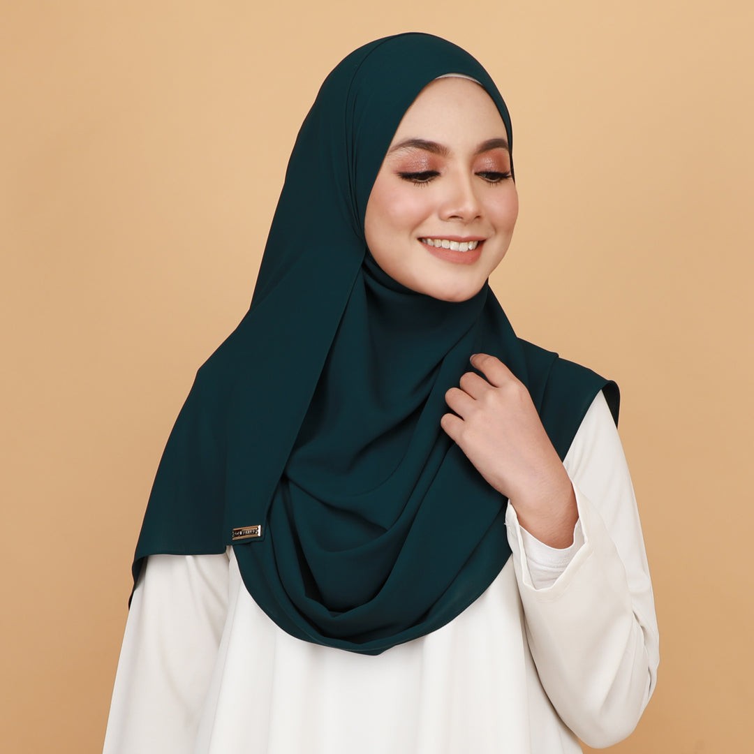 QAIRA BASIC - QB23 (EMERALD GREEN)