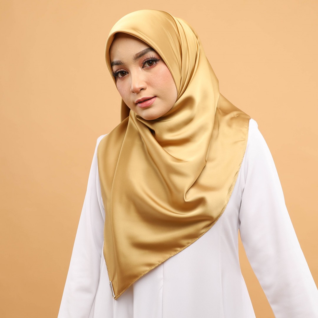 DARLA PLAIN - DRL06 (GOLD)