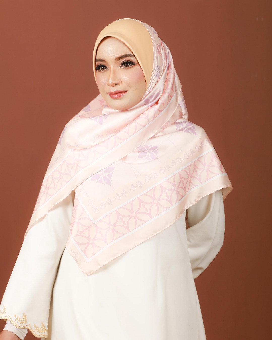 HANIS SATIN - HS23