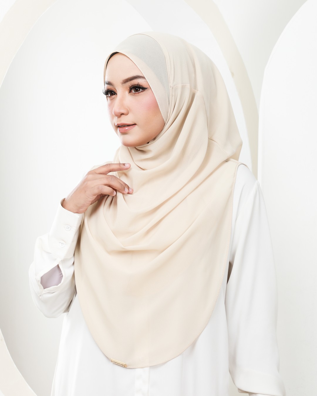 HUMAIRA PLAIN - HUP01 (OFFWHITE)