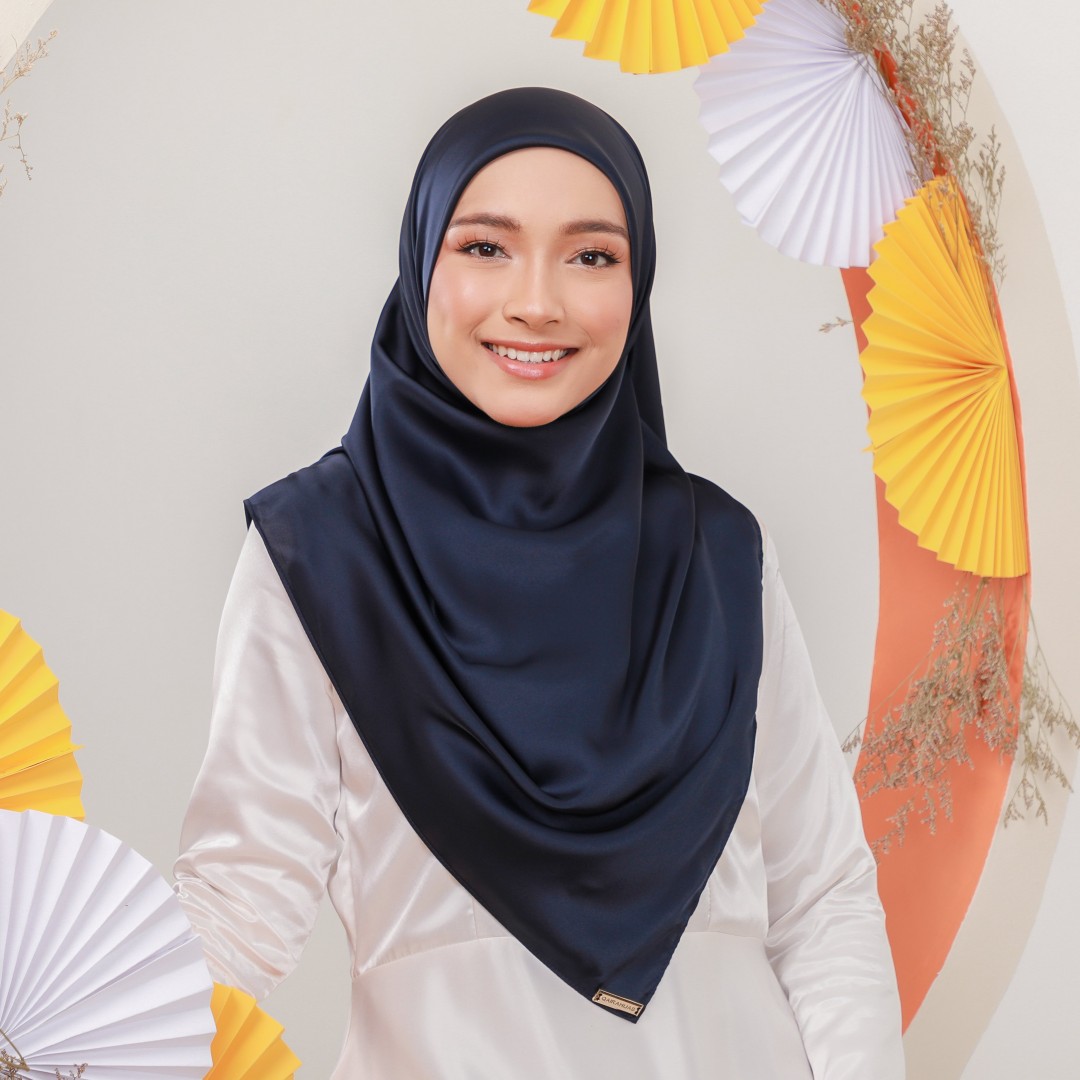 YASMIN PLAIN- YP13 (NAVY BLUE)