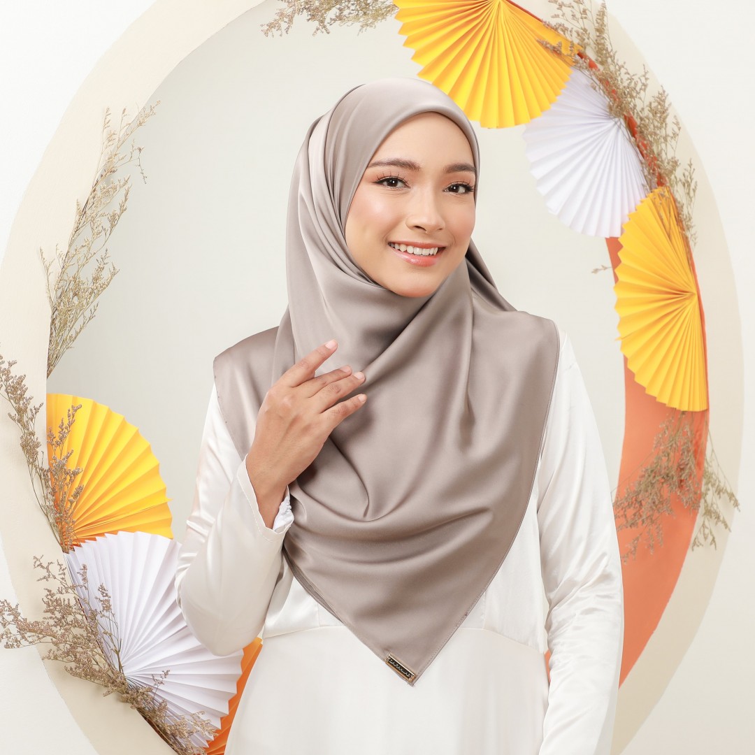 YASMIN PLAIN- YP09 (STONE GREY)