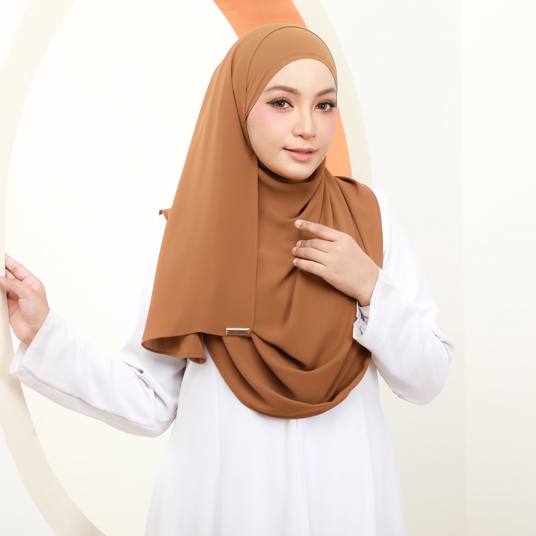 QAIRA BASIC - QB63 (CARAMEL)