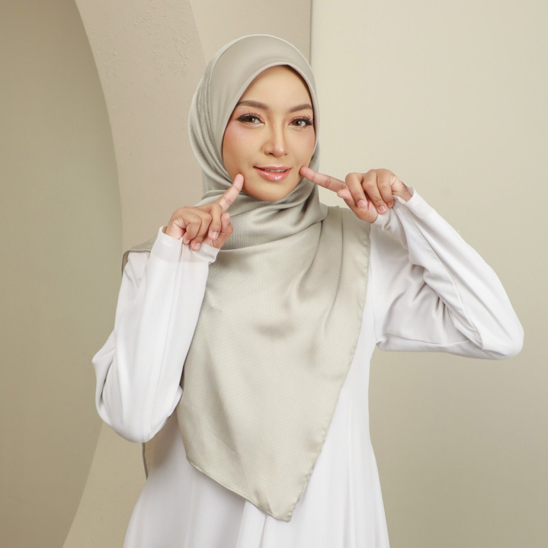 HANIS SATIN LUXE - HSR05 (CLOUD GREY)