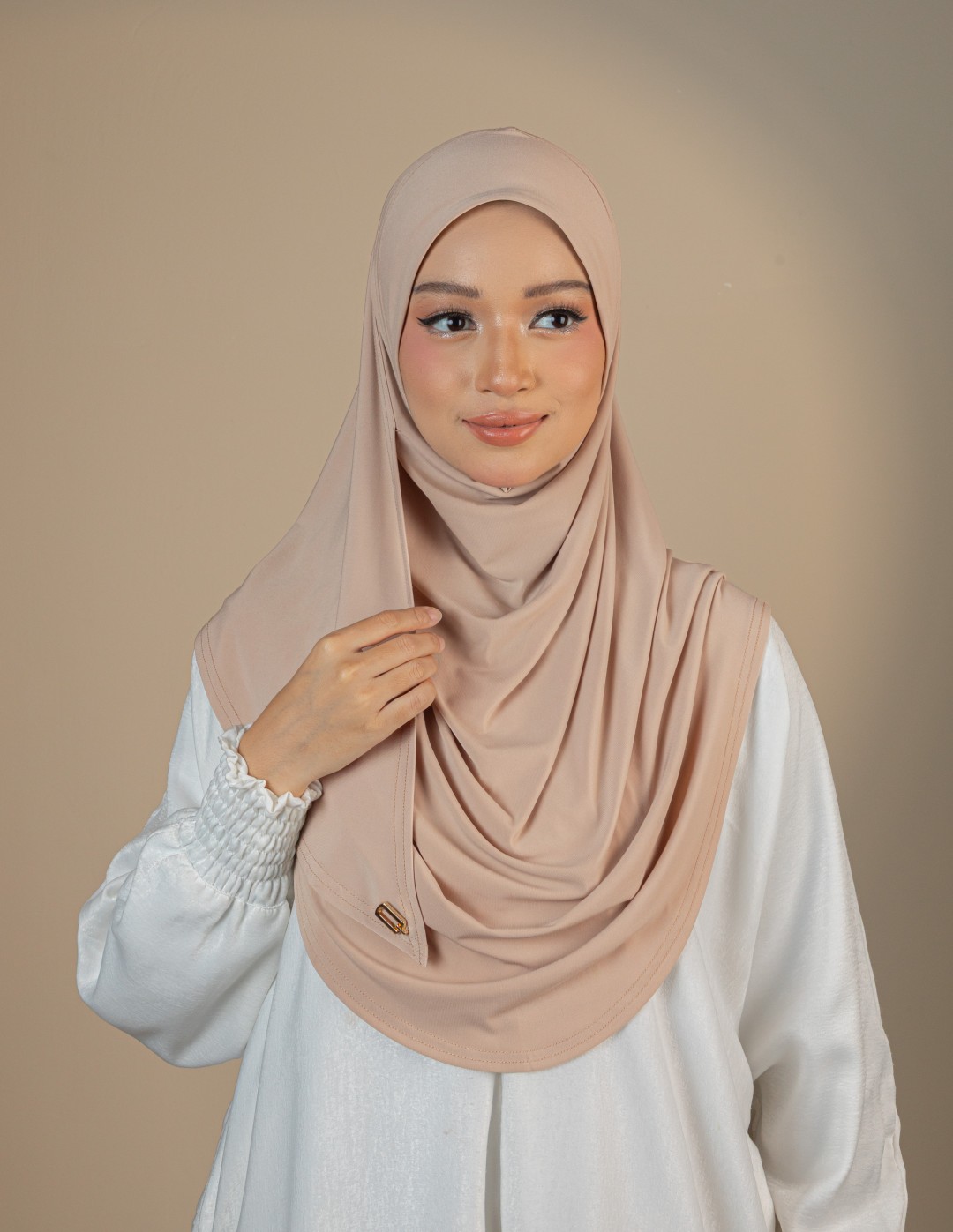 NISHA PLAIN : NIS02 (NUDE)