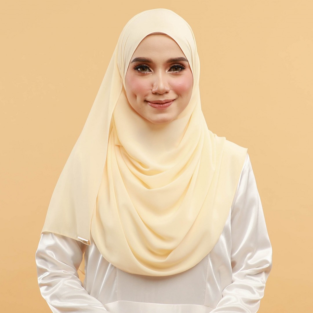 QAIRA BASIC - QB33 (BUTTERMILK)