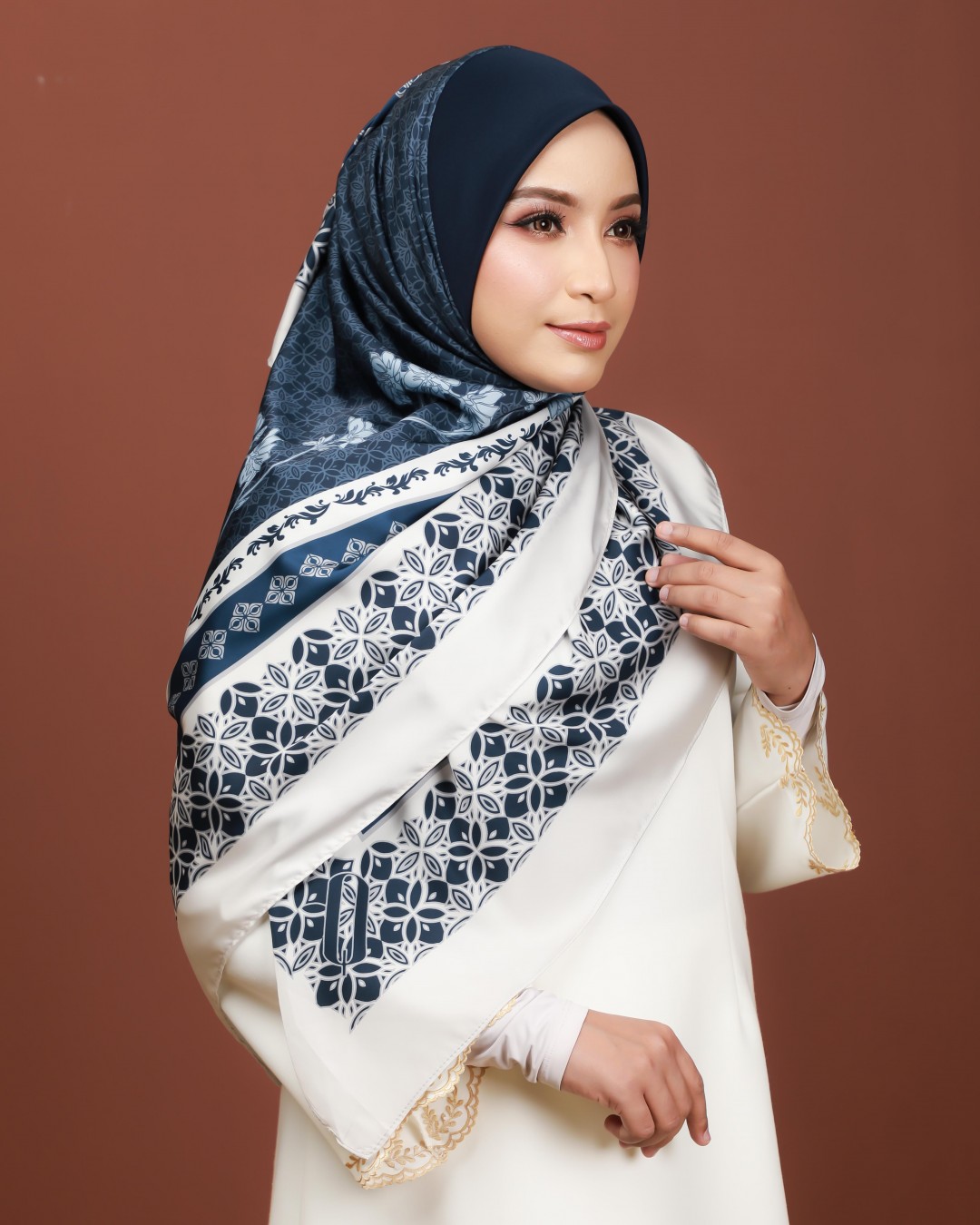 HANIS SATIN - HS16