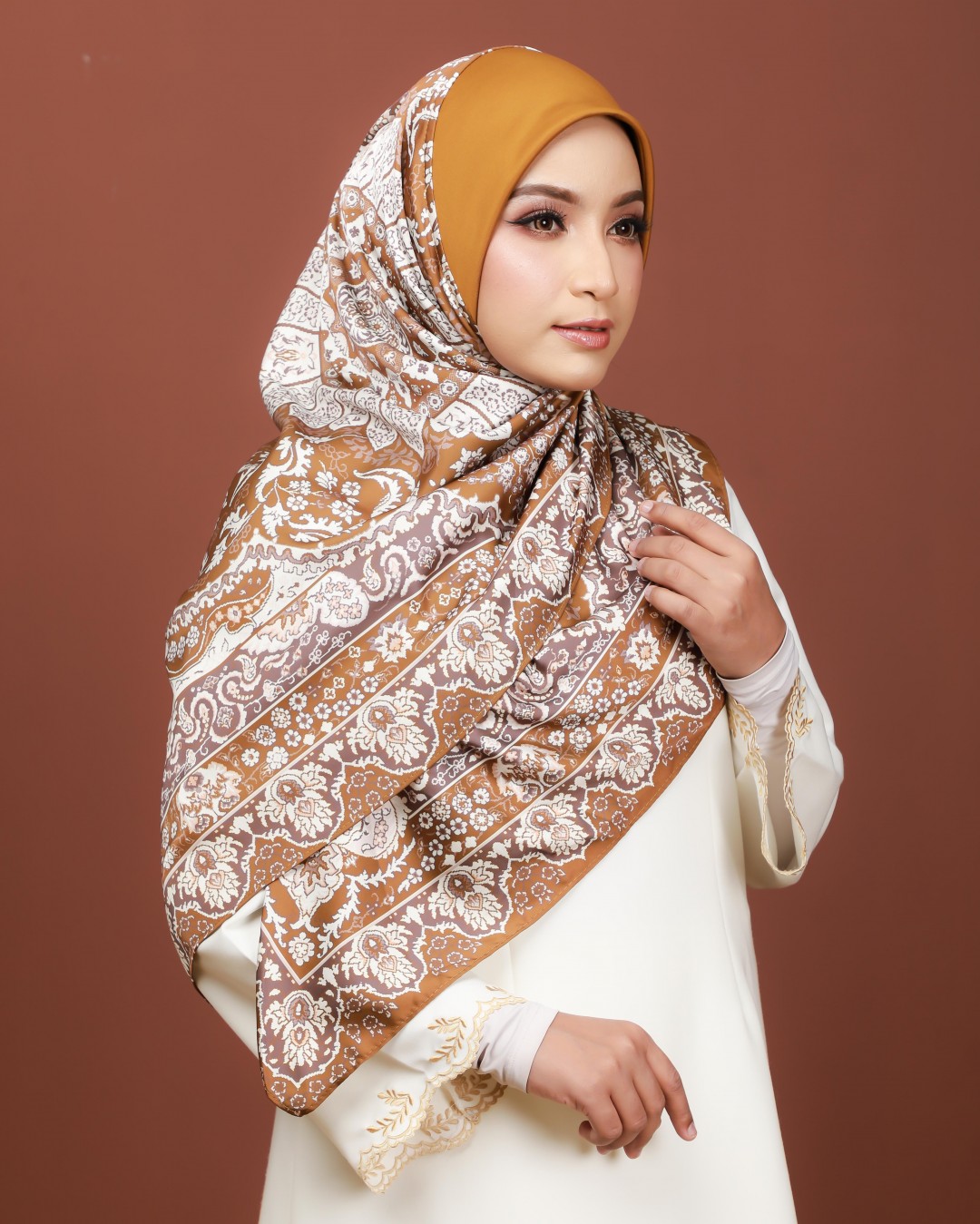 HANIS SATIN - HS17