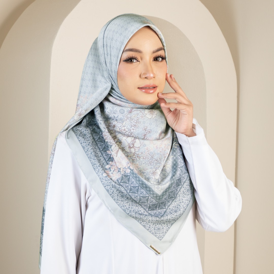 YASMIN - YS49